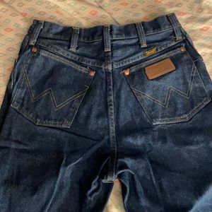 Like new women’s 13MWZ